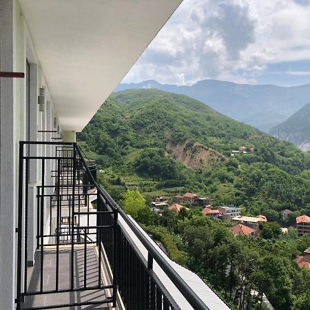 فندق Bujtina Vrenezi Peshkopi المظهر الخارجي الصورة