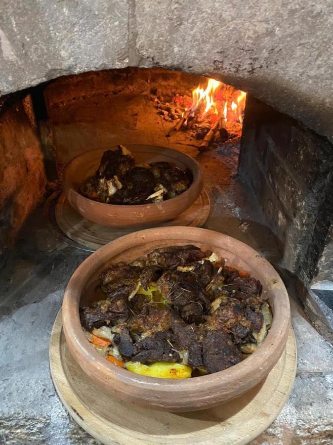 فندق Bujtina Vrenezi Peshkopi المظهر الخارجي الصورة