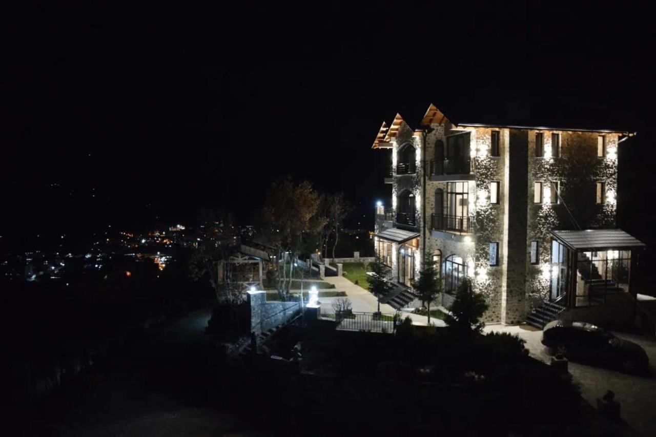 فندق Bujtina Vrenezi Peshkopi المظهر الخارجي الصورة