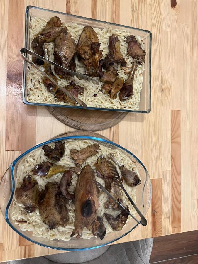 فندق Bujtina Vrenezi Peshkopi المظهر الخارجي الصورة